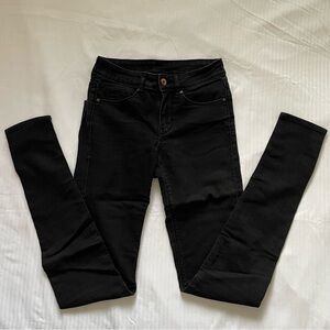H&M black skinny jeans